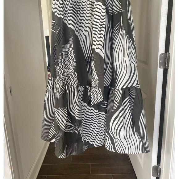 Express Safari One Shoulder Maxi Dress - Picture 8 of 16